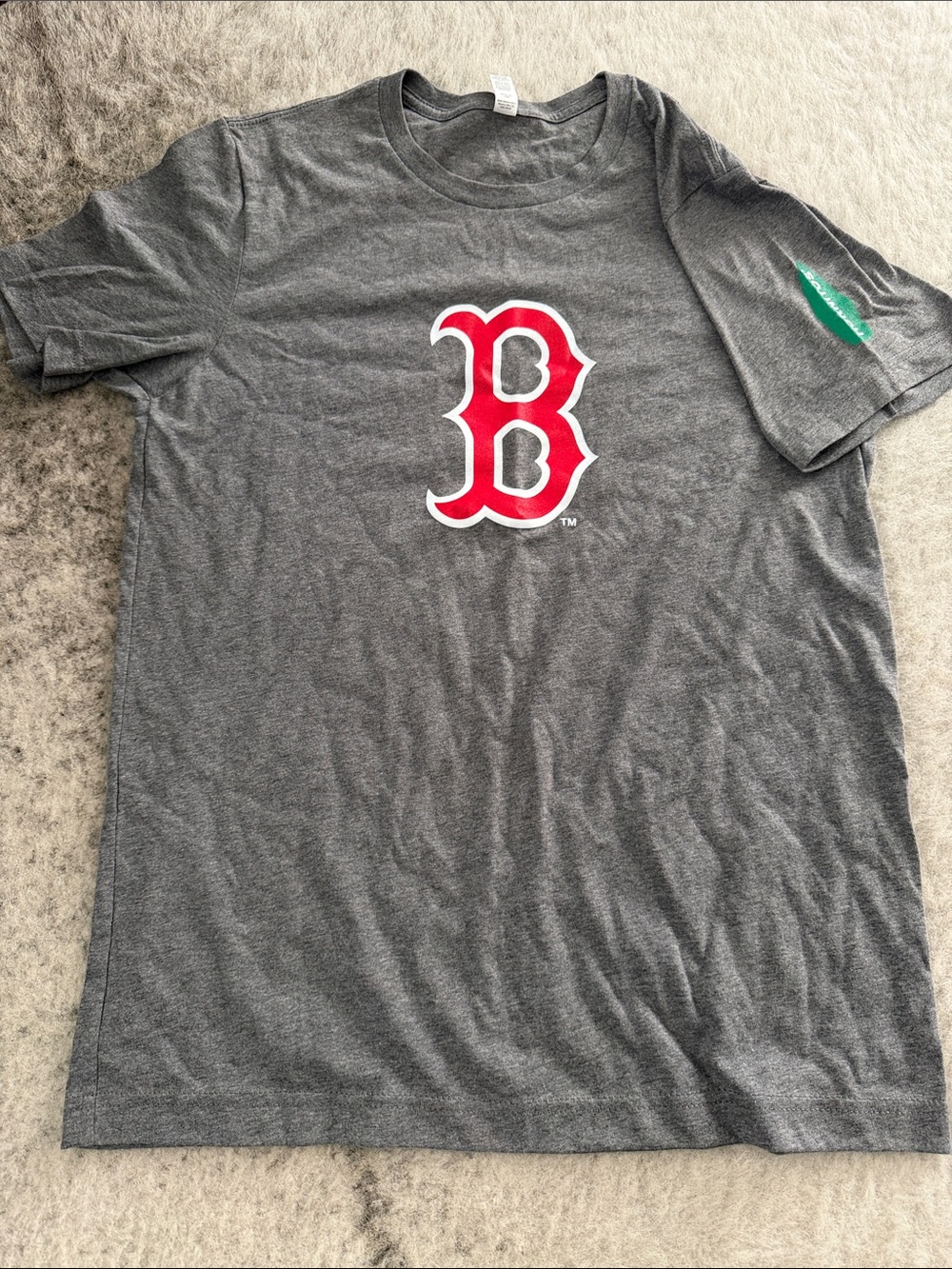 Boston Red Sox Gray Logo Tee - Red 'B' - Picture 1 of 3